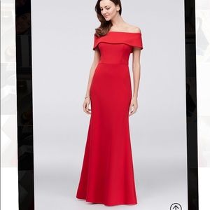 Off-The-Shoulder Mermaid Gown 💃🏻✨